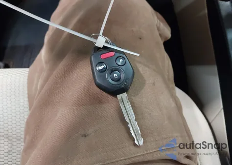 2017 Subaru Outback 2.5I Premium z USA, uszkodzony, nr VIN 4S4BSAHC1H3340142